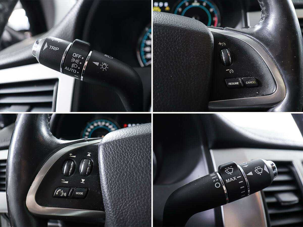 Jaguar XF 2013