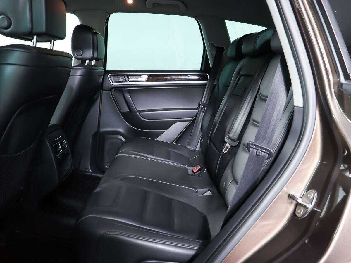 Volkswagen Touareg 2013