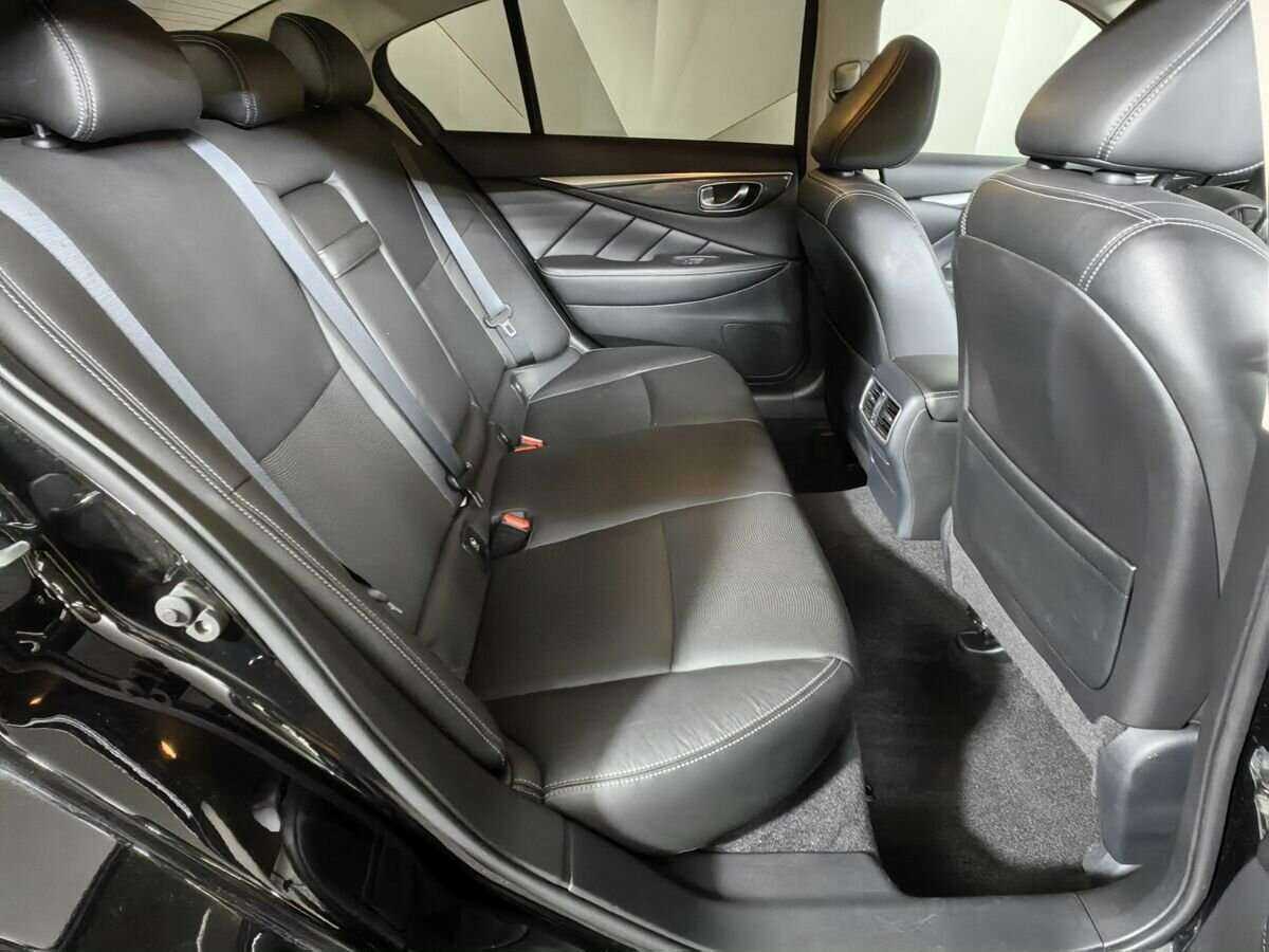 Infiniti Q50 2017