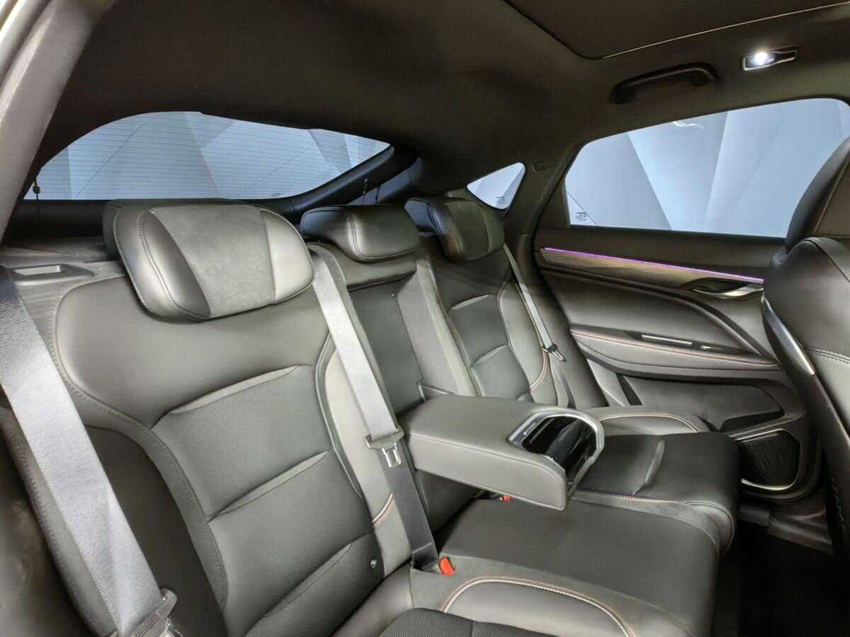 Geely Tugella 2022