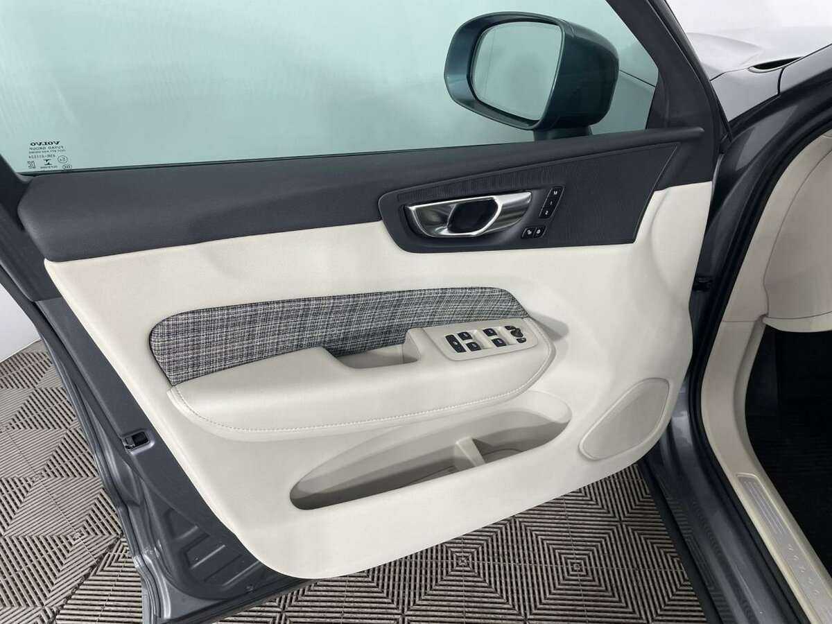 Volvo XC60 2021