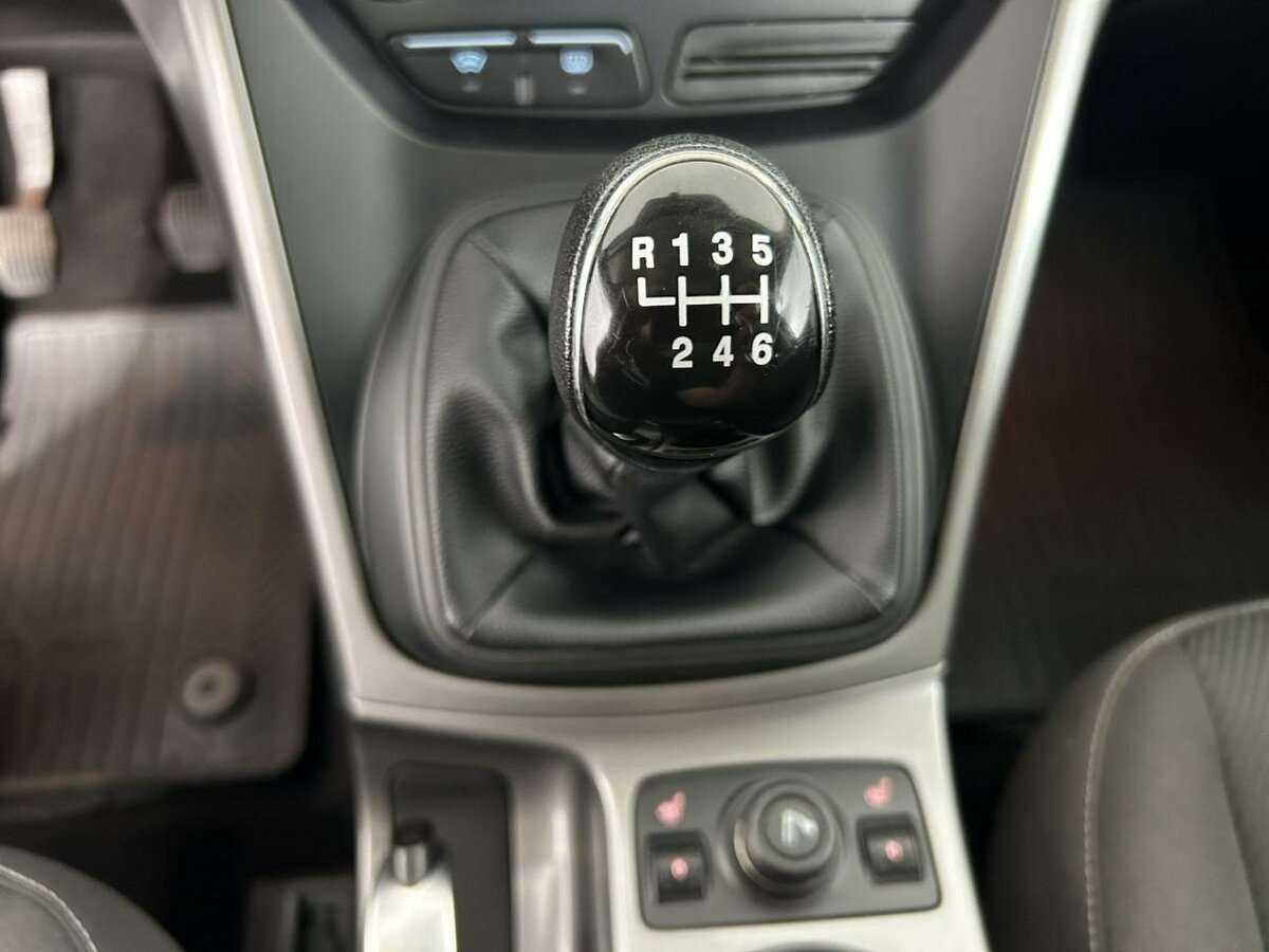 Ford Kuga 2015