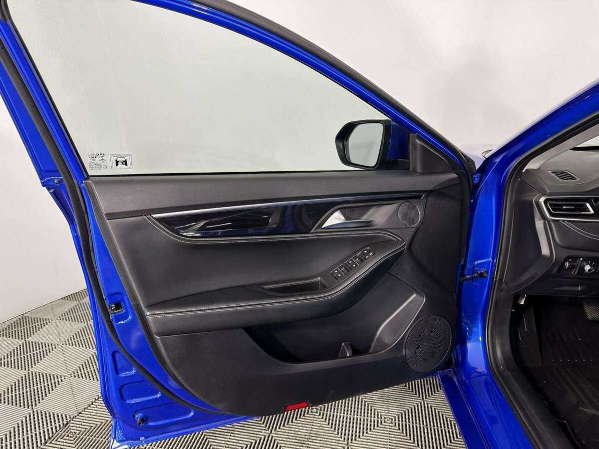JAC J7
