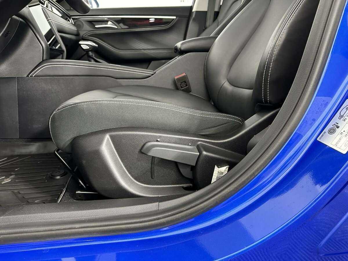 JAC J7