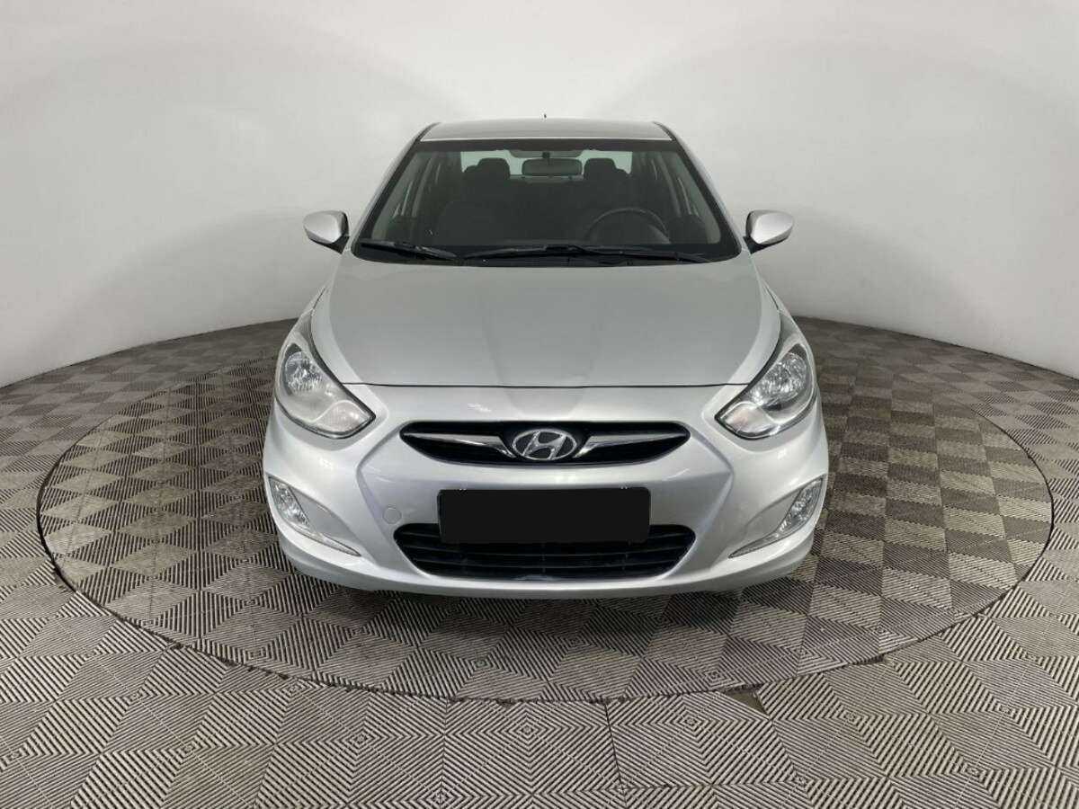 Hyundai Solaris 2012