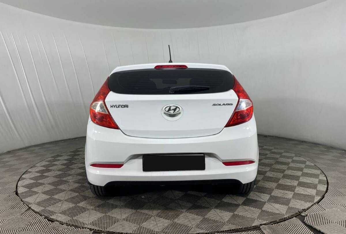 Hyundai Solaris 2014