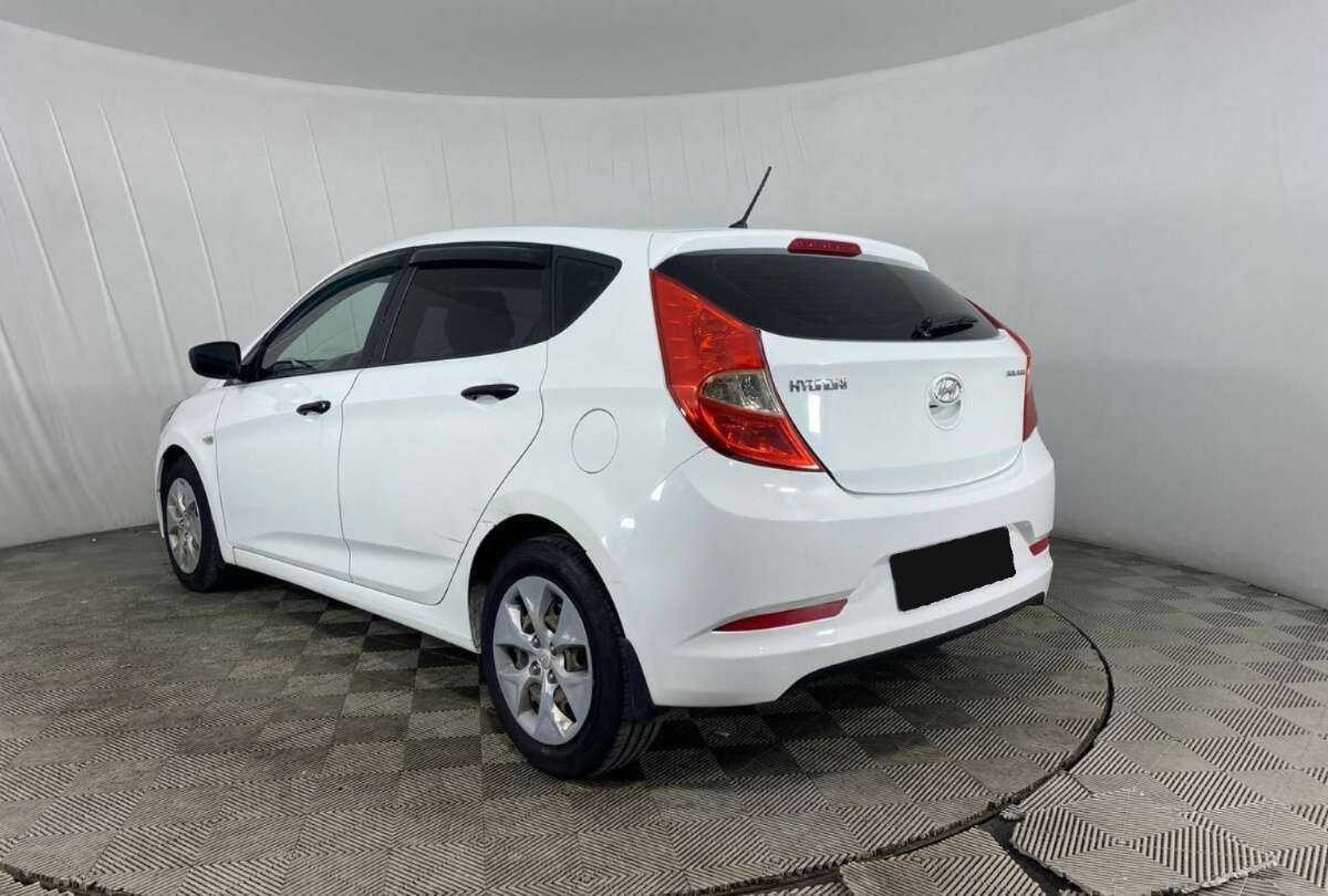 Hyundai Solaris 2014