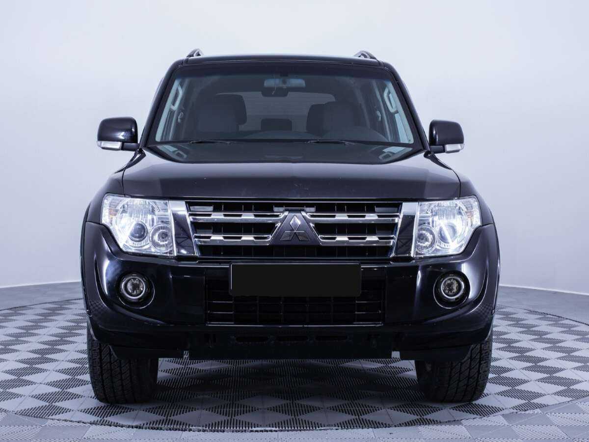 Mitsubishi Pajero 2012