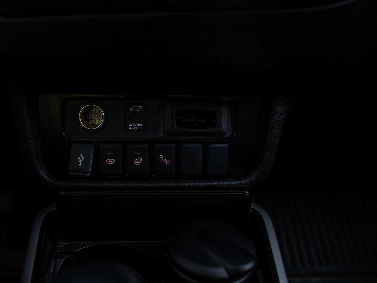 Mitsubishi Outlander 2021