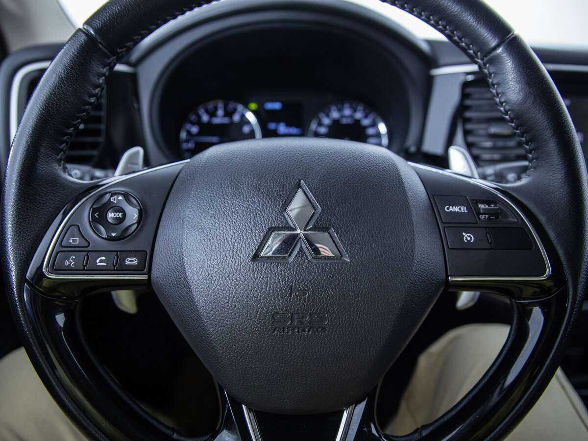 Mitsubishi Outlander 2021