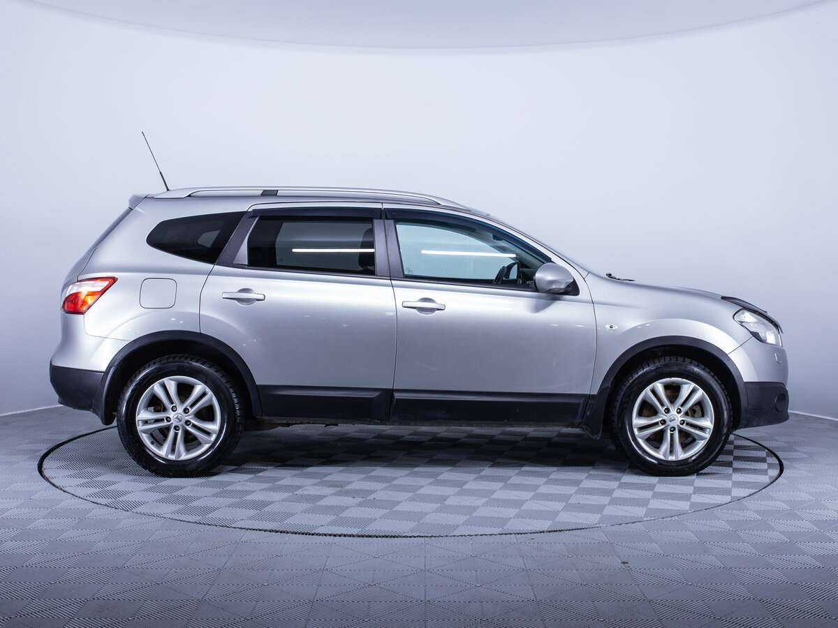 Nissan Qashqai+2