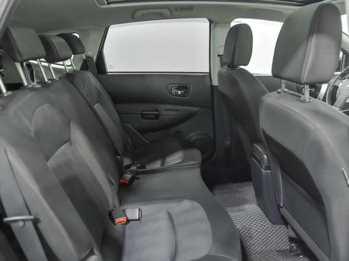 Nissan Qashqai+2 2012