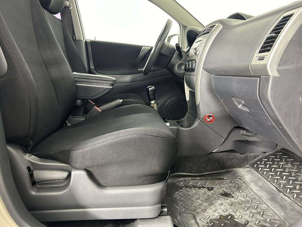 Suzuki Liana 2004