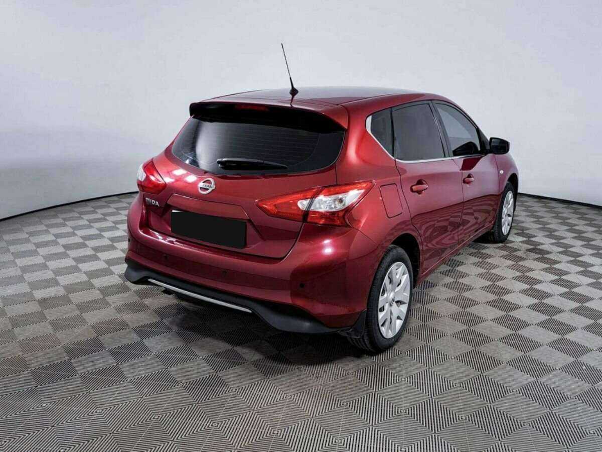 Nissan Tiida