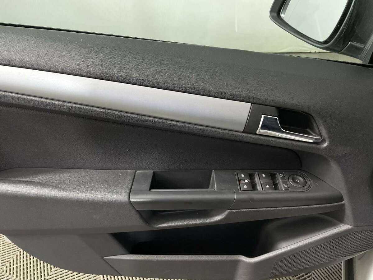 Opel Astra 2010