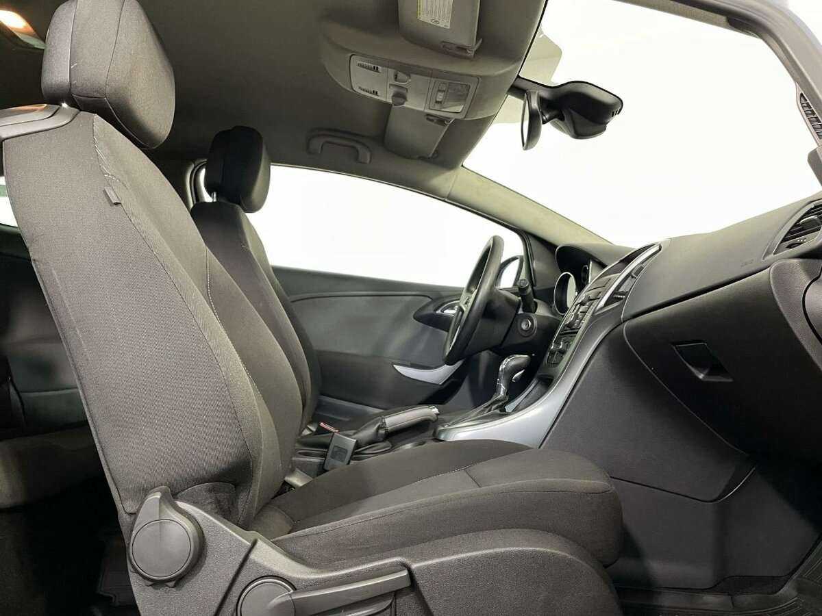 Opel Astra 2013