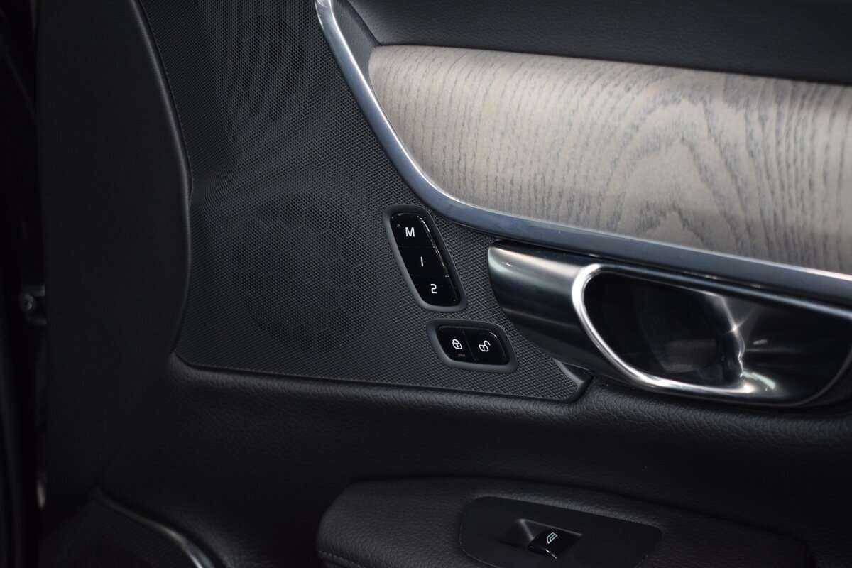 Volvo S90 2021