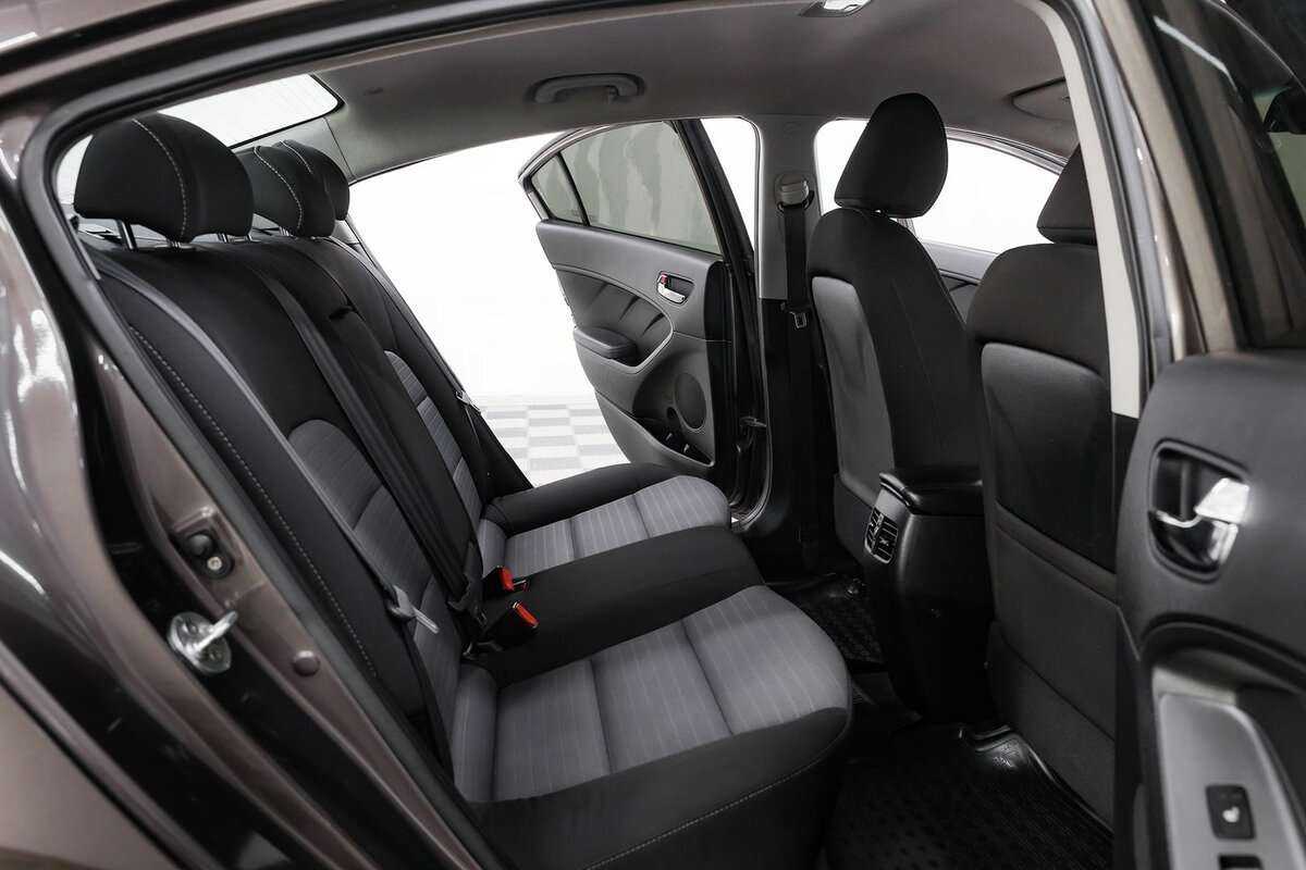 Kia Cerato 2013