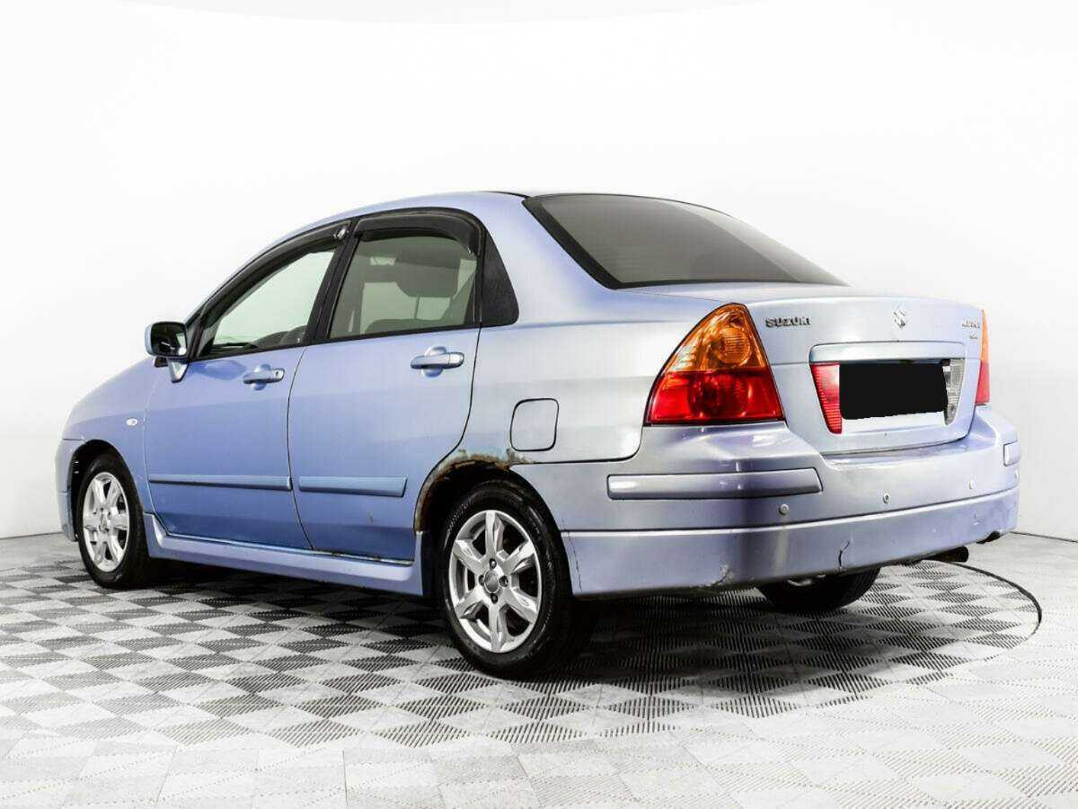Suzuki Liana