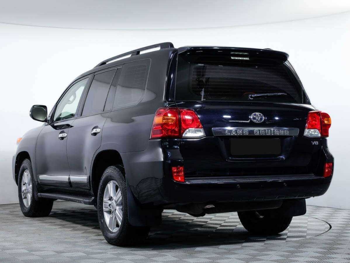 Toyota Land Cruiser 2012