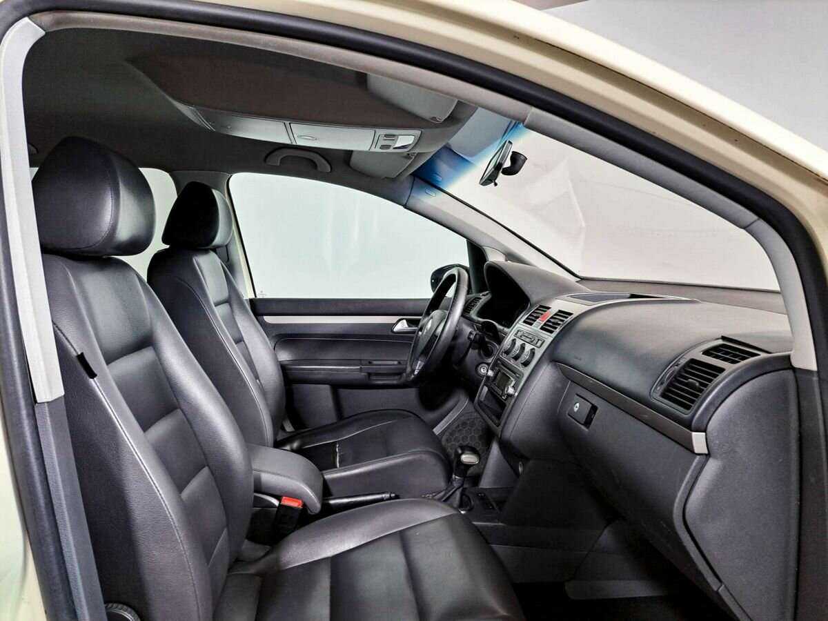 Volkswagen Touran 2010