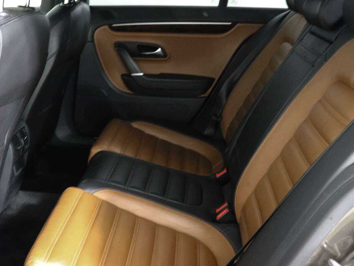 Volkswagen Passat CC 2012
