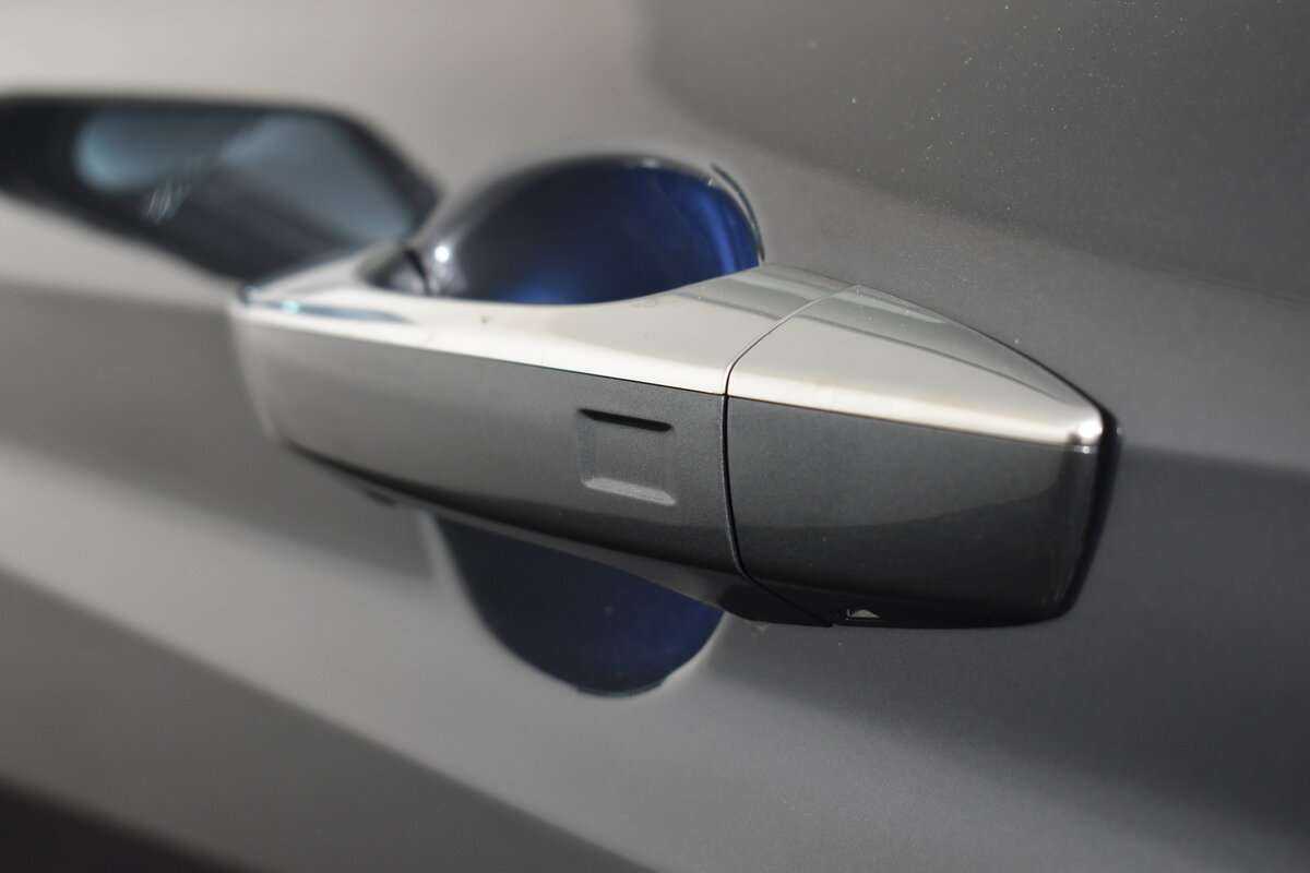Geely Tugella 2022