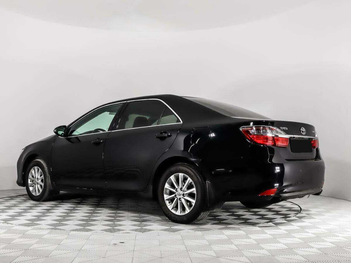 Toyota Camry 2016
