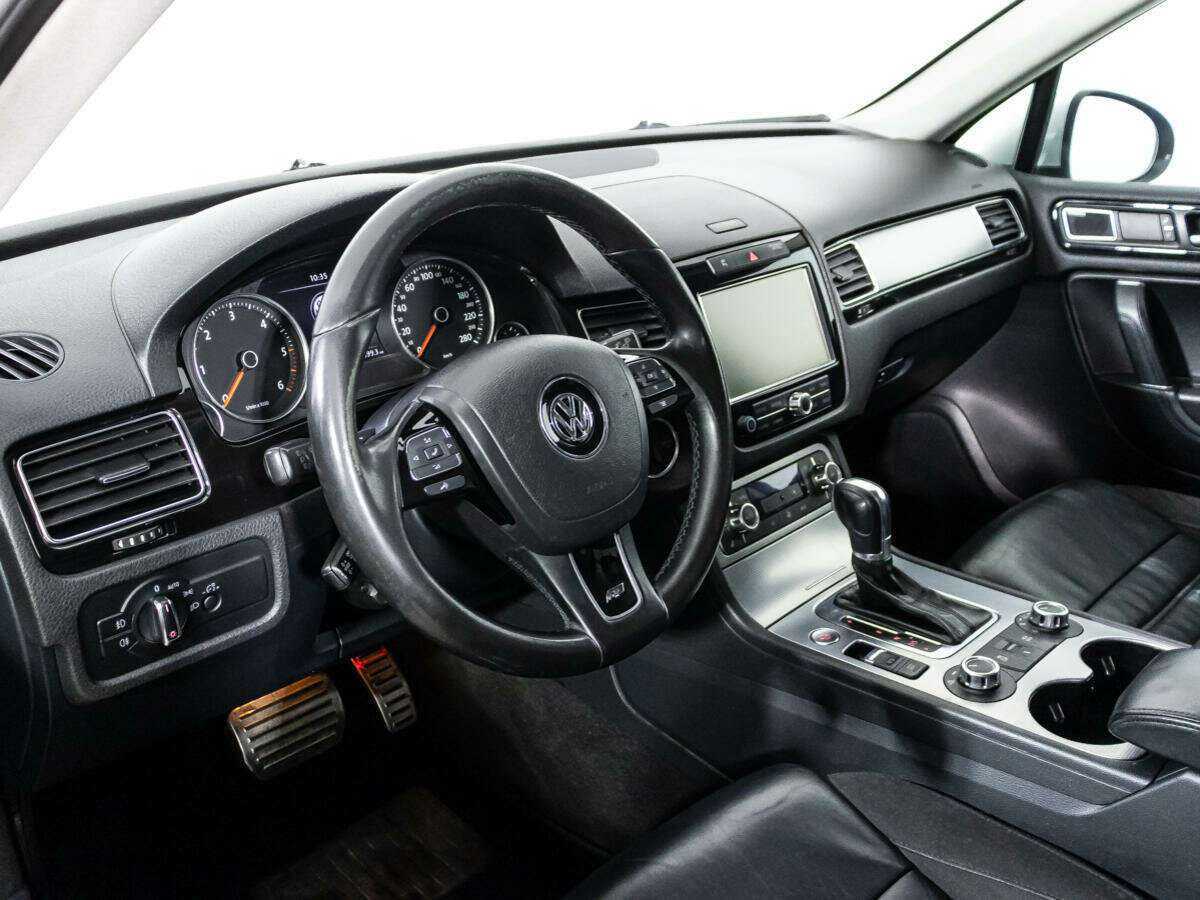 Volkswagen Touareg 2012