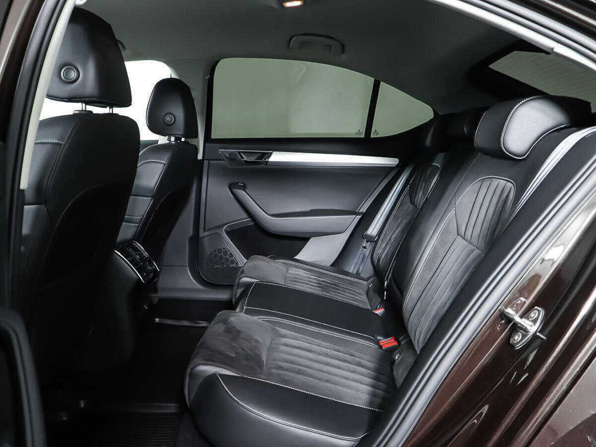 Skoda Superb 2021