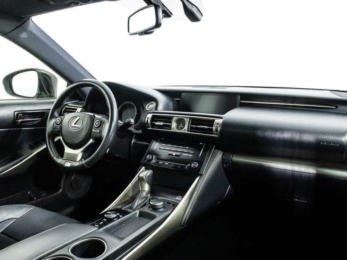 Lexus IS 2014
