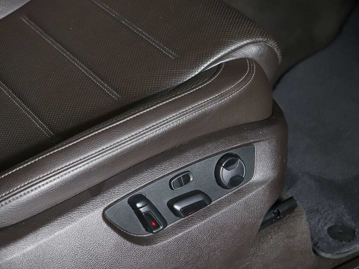 Volkswagen Touareg 2013