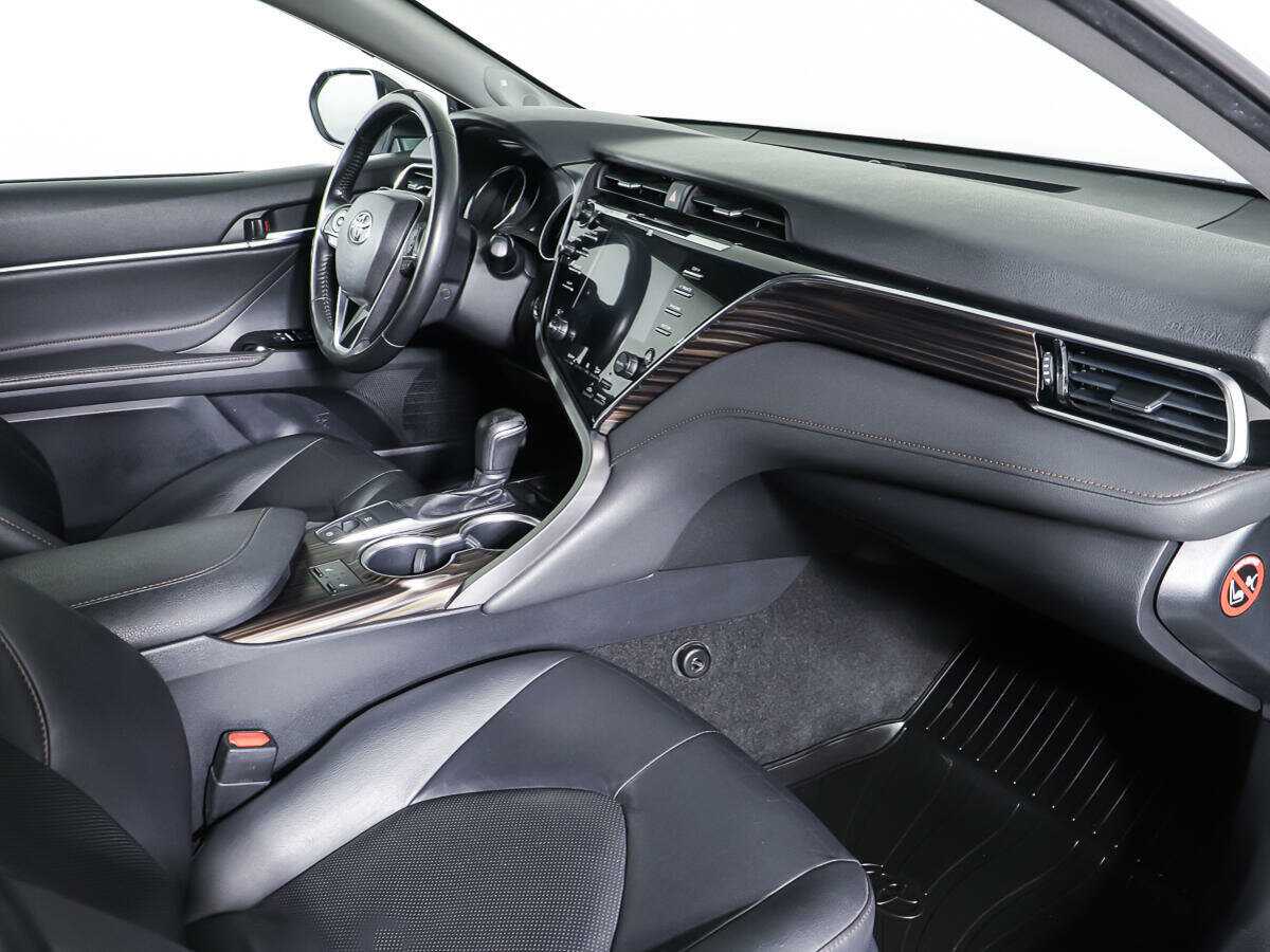 Toyota Camry 2018