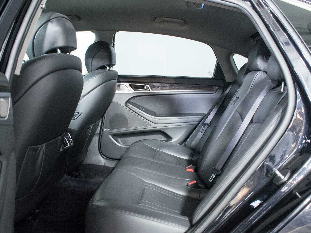 Genesis G80 2019