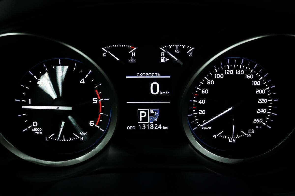 Toyota Land Cruiser 2012