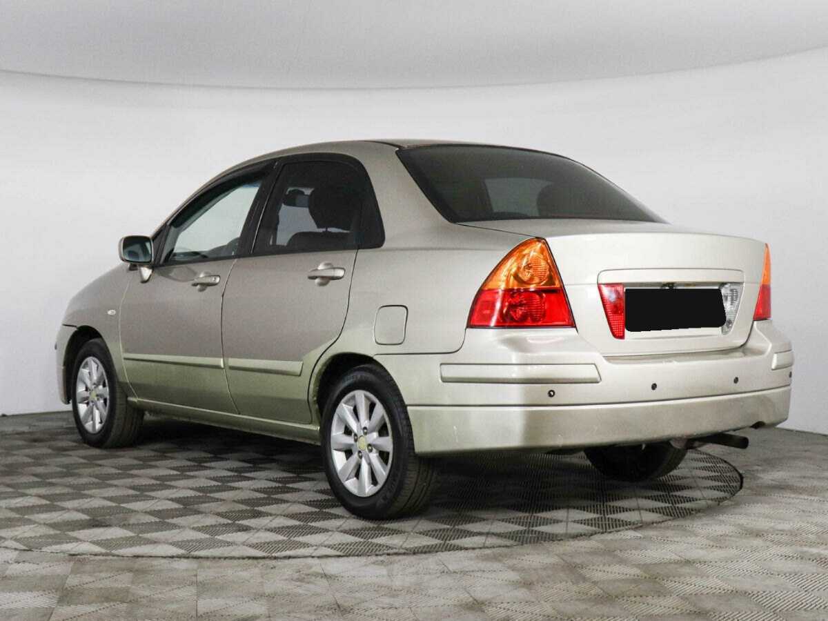 Suzuki Liana
