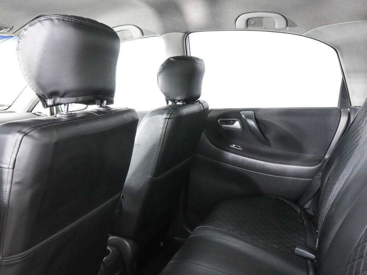 Suzuki Liana