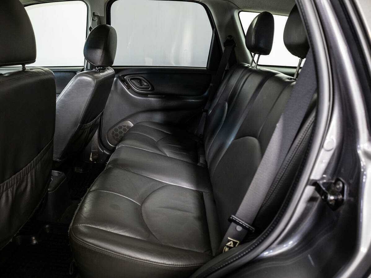 Mazda Tribute