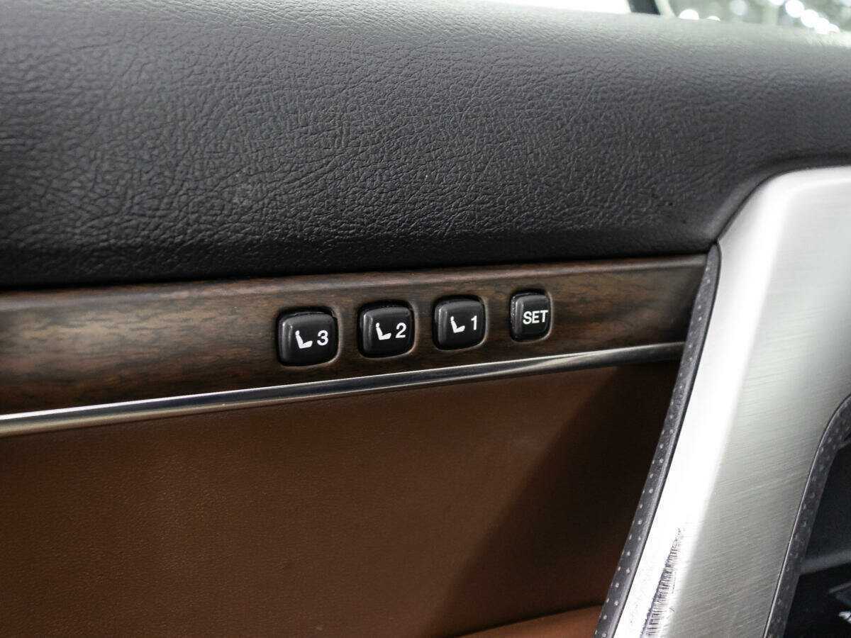 Toyota Land Cruiser 2016