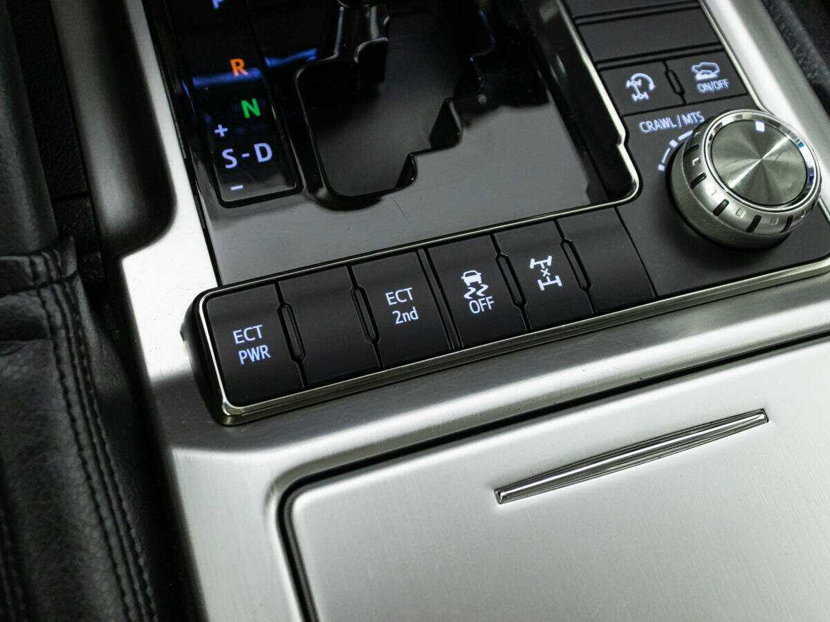 Toyota Land Cruiser 2016