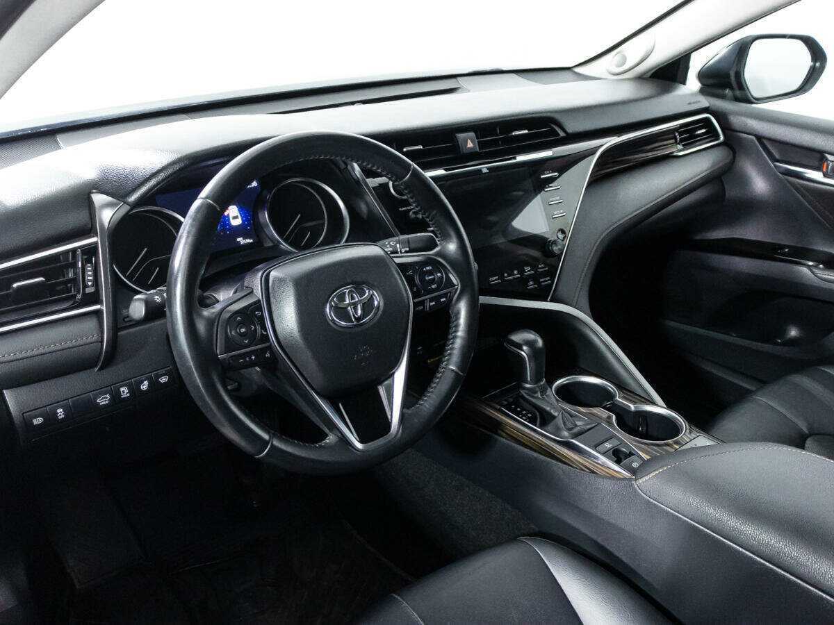 Toyota Camry 2020