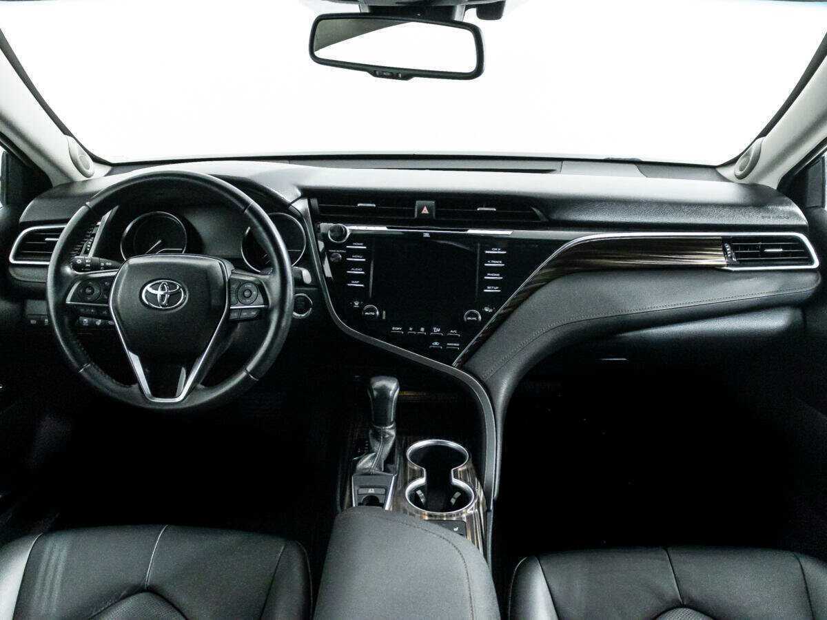 Toyota Camry 2020