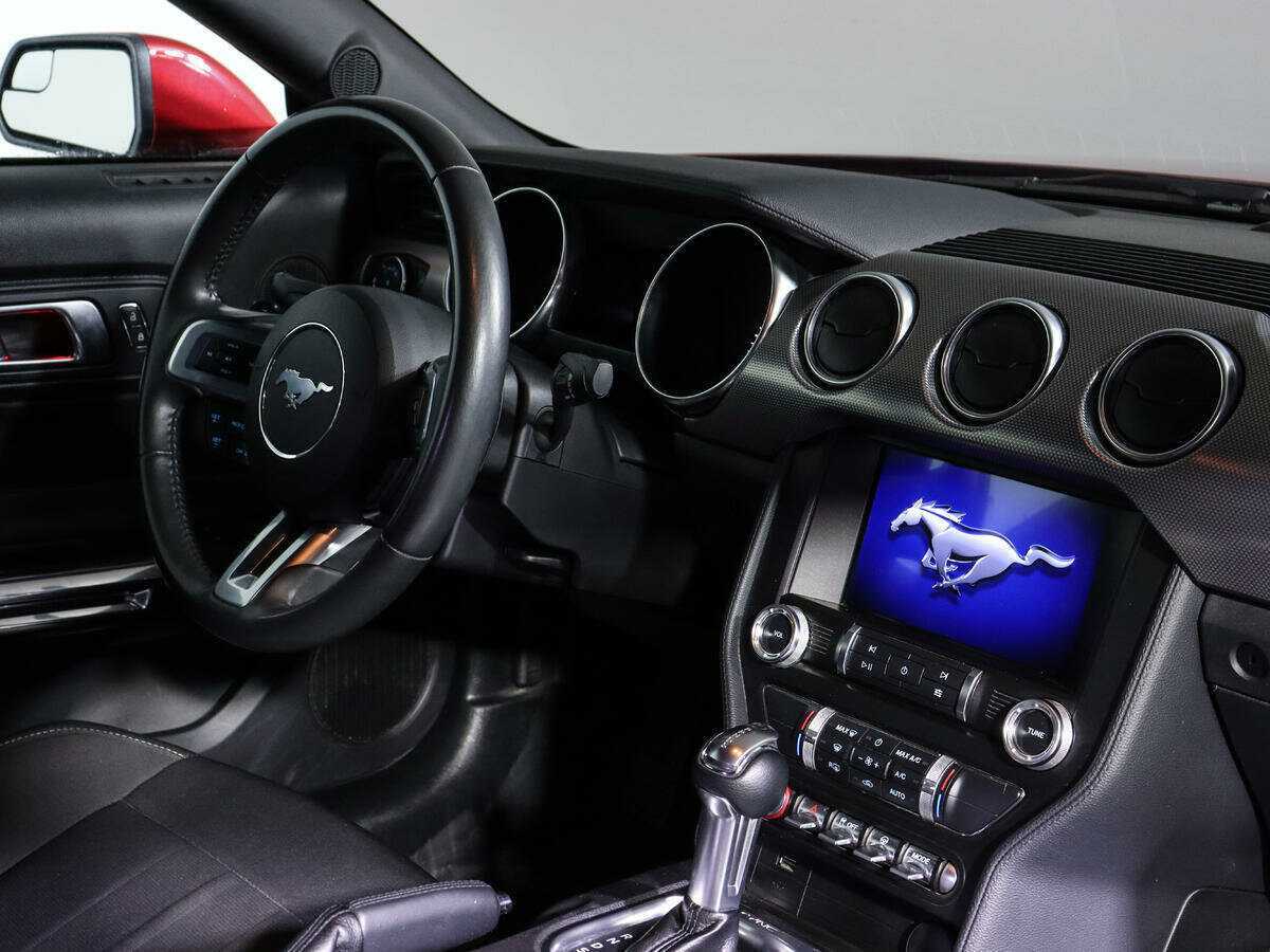 Ford Mustang 2020