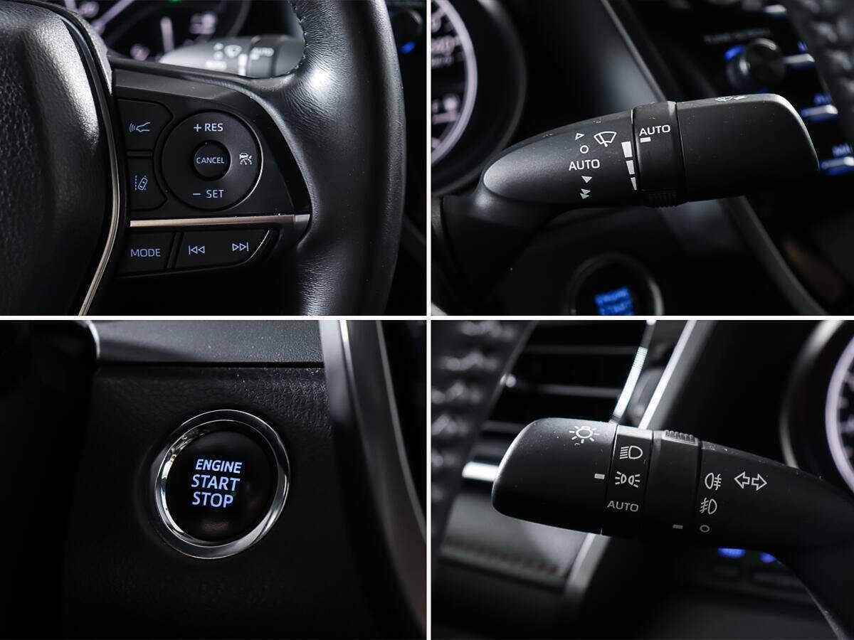 Toyota Camry 2021