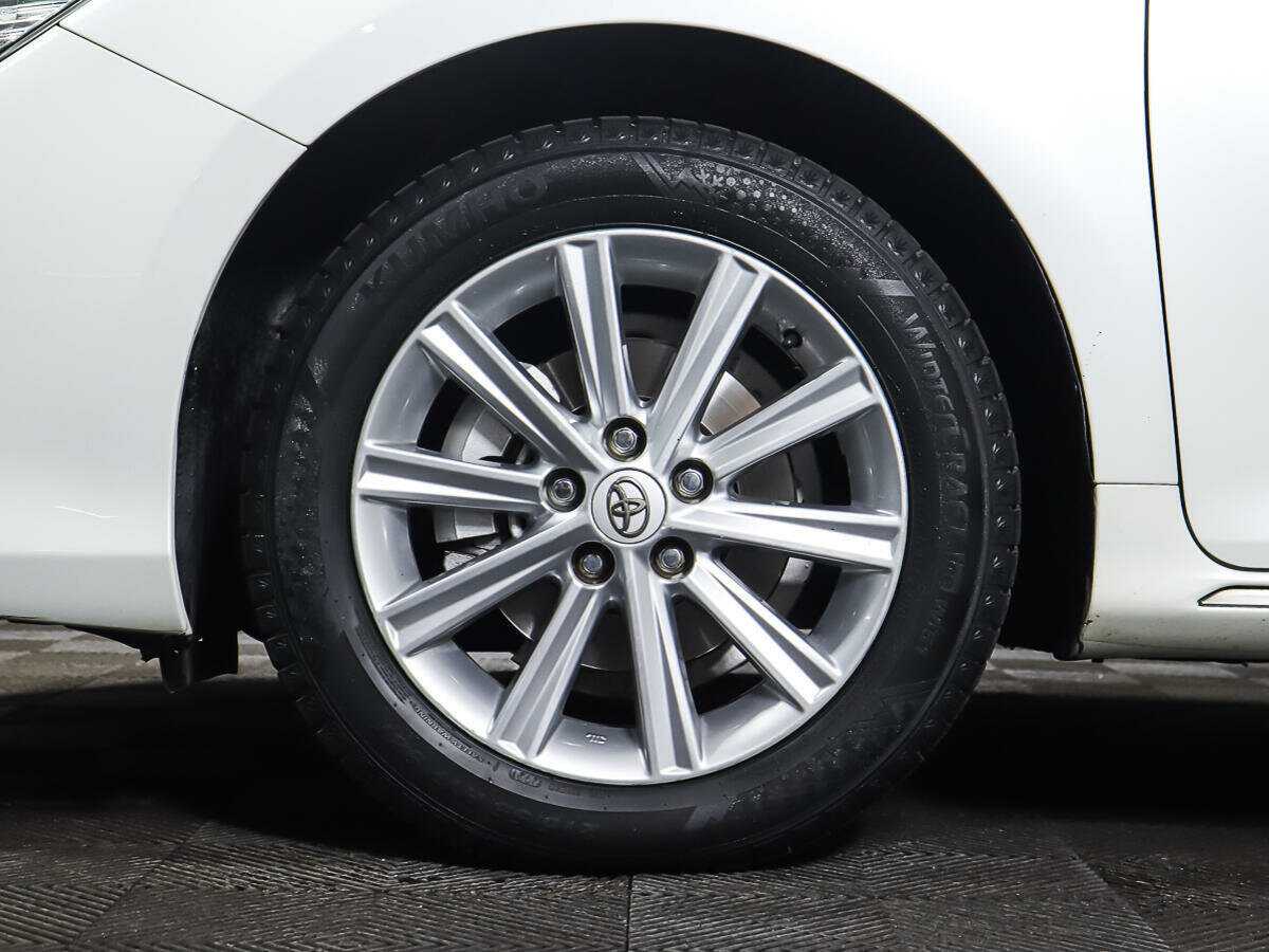 Toyota Camry 2014