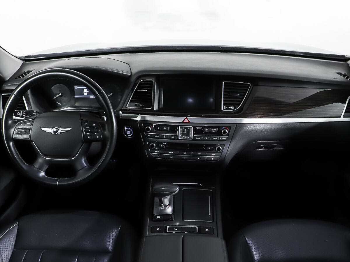 Genesis G80 2017