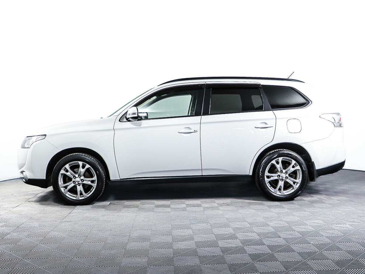 Mitsubishi Outlander 2013