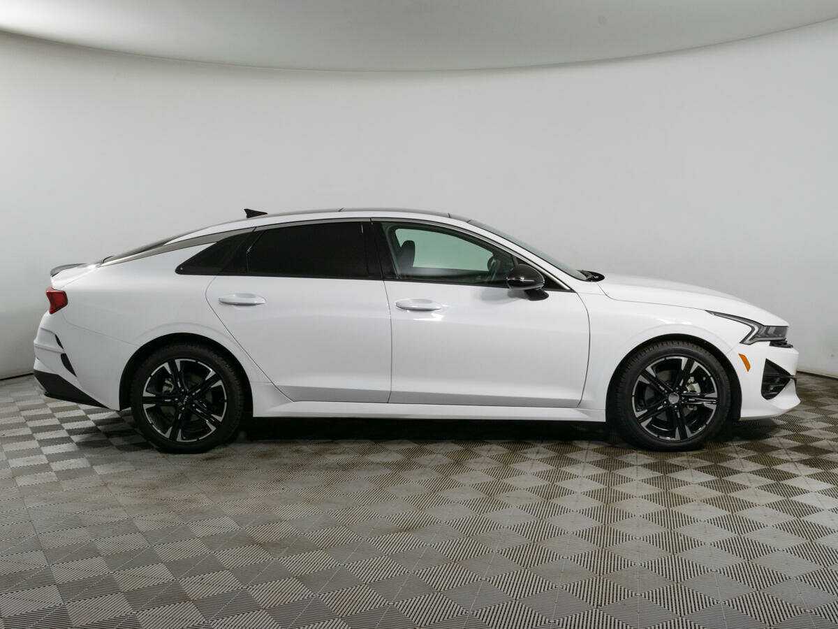 Kia K5 2023