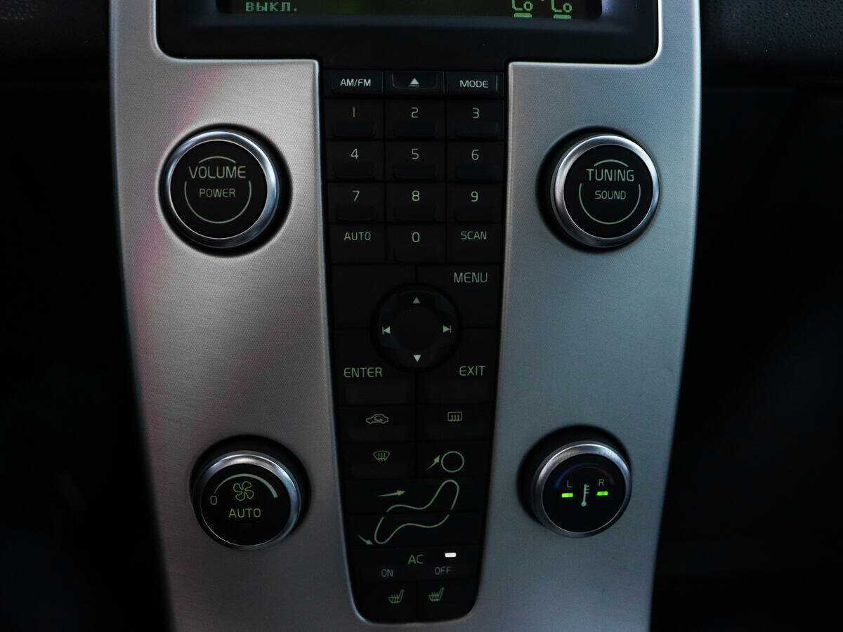 Volvo S40 2011