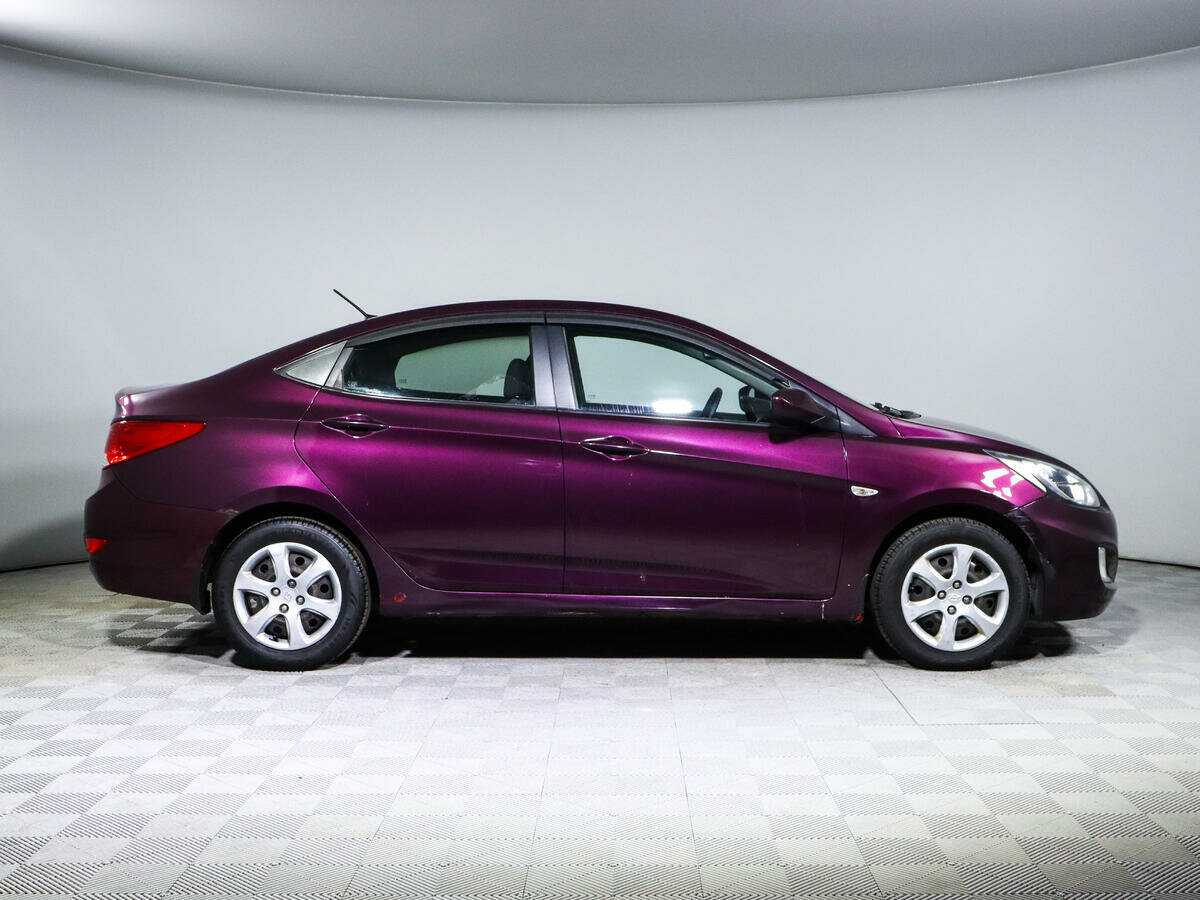 Hyundai Solaris 2012